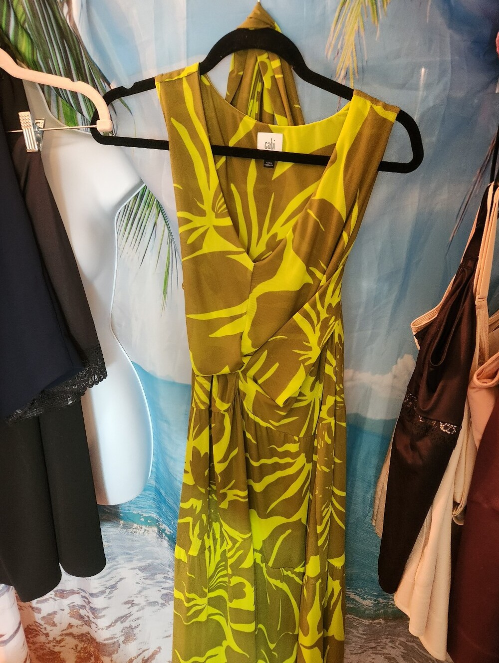 CAbi 5953 Tie Front Dress V-Neck Sleeveless Green Palm Tropical Floral Sz XL - Picture 3 of 7